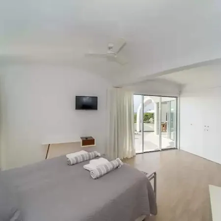 Villa Fantastic With Private Pool Punta Prima (Menorca)
